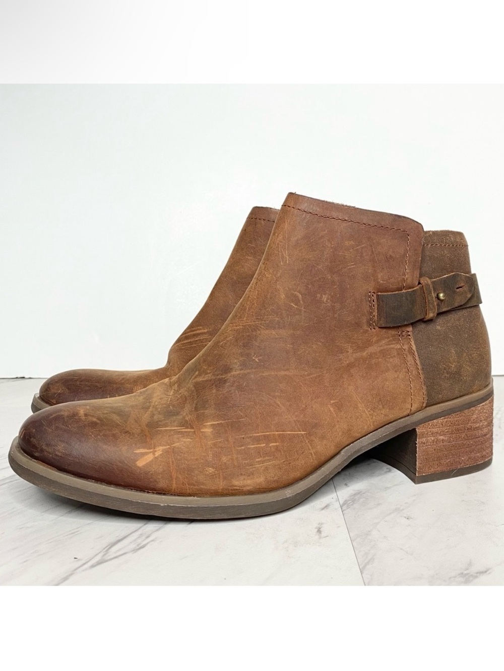 Korks Sonya Brown Leather Bootie 9 1/2